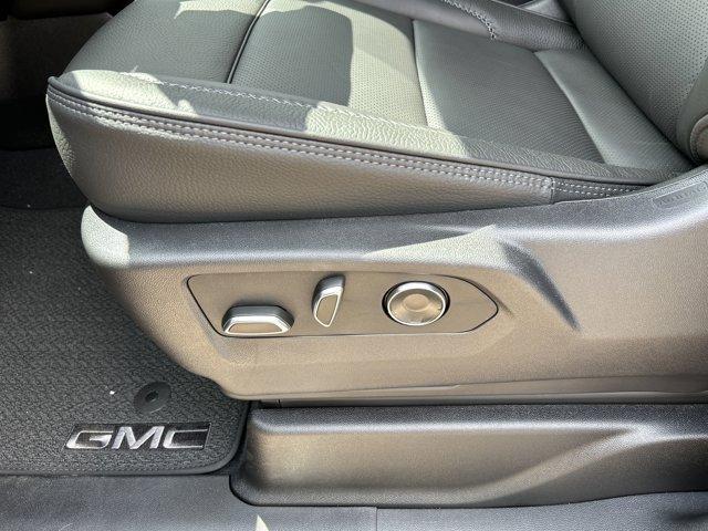 new 2025 GMC Yukon car, priced at $89,286