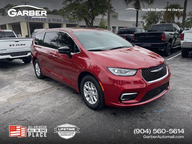 new 2026 Chrysler Pacifica car, priced at $42,136