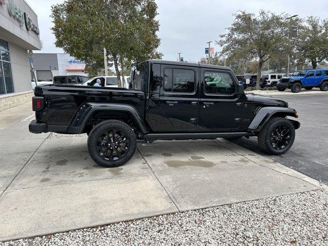 new 2025 Jeep Gladiator car, priced at $41,535