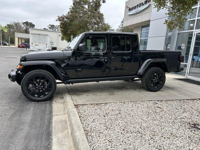 new 2025 Jeep Gladiator car, priced at $41,535