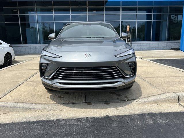 new 2025 Buick Envista car, priced at $24,598