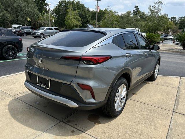new 2025 Buick Envista car, priced at $24,598