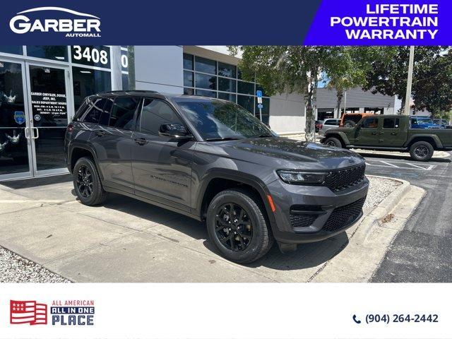new 2025 Jeep Grand Cherokee car, priced at $38,140