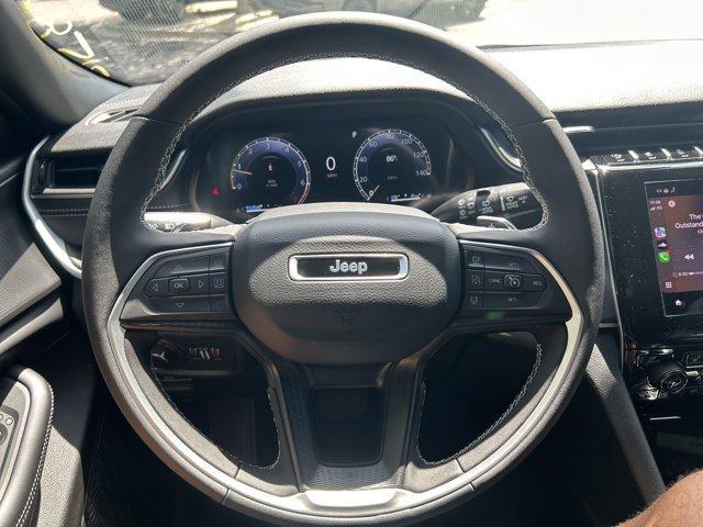 new 2025 Jeep Grand Cherokee car, priced at $38,140