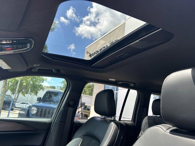 new 2025 Jeep Grand Cherokee car, priced at $38,140