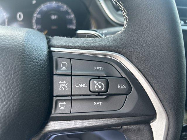 new 2025 Jeep Grand Cherokee car, priced at $40,163