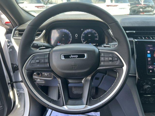 new 2025 Jeep Grand Cherokee car, priced at $40,163