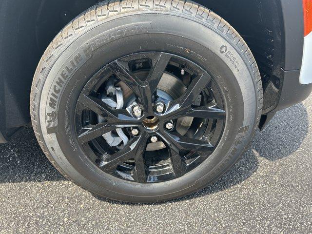 new 2025 Jeep Grand Cherokee car, priced at $40,163