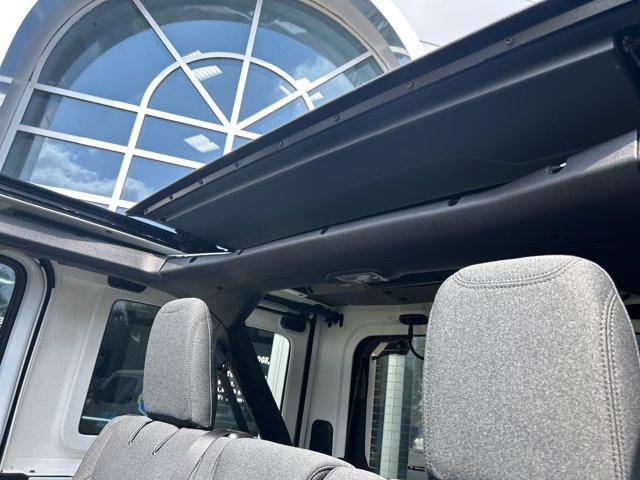 new 2025 Jeep Wrangler car, priced at $45,659