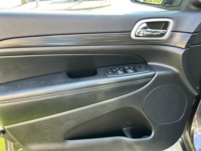 used 2020 Jeep Grand Cherokee car, priced at $21,812