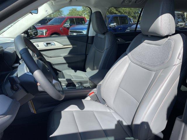 new 2025 Ford Explorer car, priced at $41,866