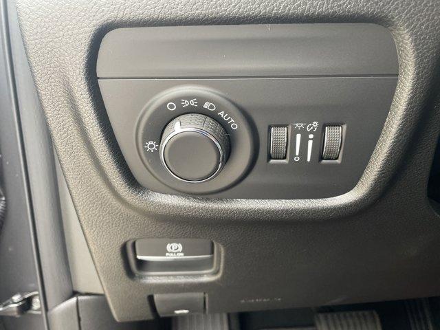 new 2025 Jeep Grand Cherokee L car, priced at $40,190
