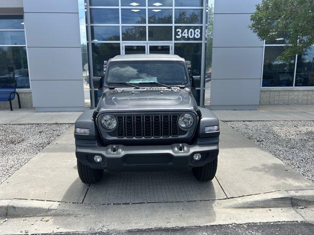 new 2025 Jeep Wrangler car, priced at $41,049