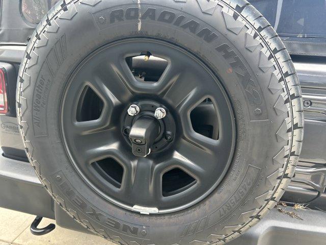 new 2025 Jeep Wrangler car, priced at $41,049