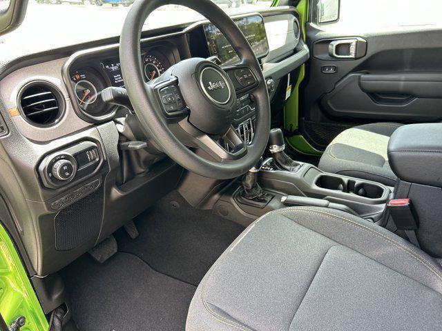 new 2025 Jeep Gladiator car, priced at $41,159
