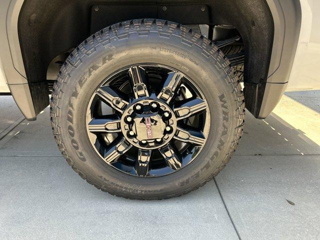 new 2025 GMC Sierra 2500 car, priced at $82,893