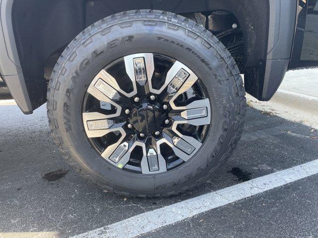 new 2025 GMC Sierra 2500 car, priced at $85,198