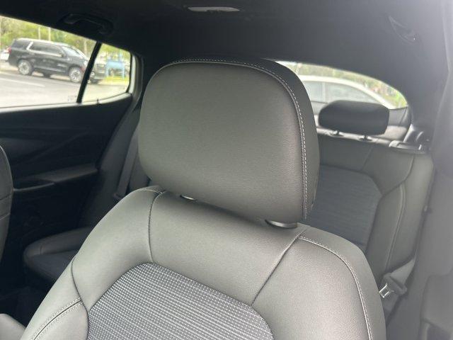 new 2025 Buick Envista car, priced at $25,290