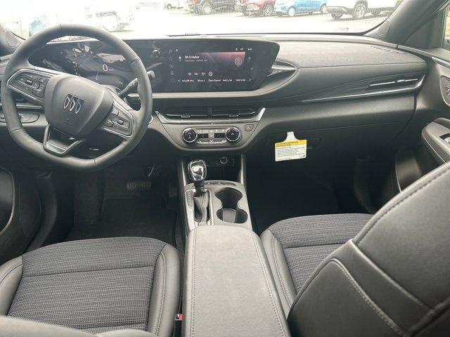 new 2025 Buick Envista car, priced at $25,290