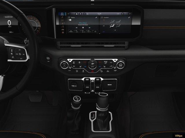 new 2025 Jeep Wrangler car, priced at $59,615