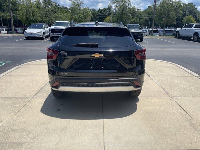 new 2025 Chevrolet Trax car, priced at $24,475