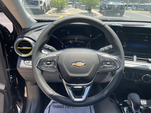 new 2025 Chevrolet Trax car, priced at $24,475