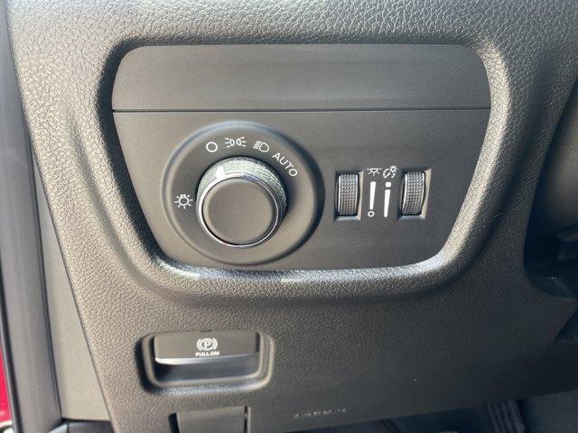 new 2025 Jeep Grand Cherokee L car, priced at $40,190