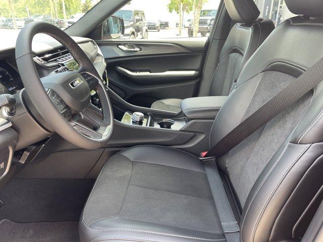 new 2025 Jeep Grand Cherokee L car, priced at $40,190