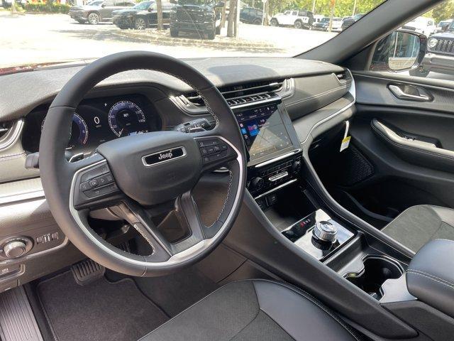 new 2025 Jeep Grand Cherokee L car, priced at $40,190