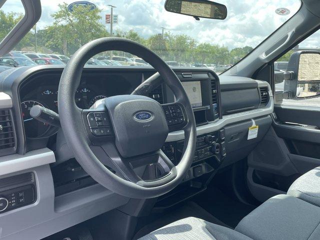 new 2025 Ford F-350 car, priced at $55,726