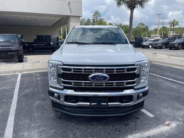 new 2025 Ford F-350 car, priced at $55,726