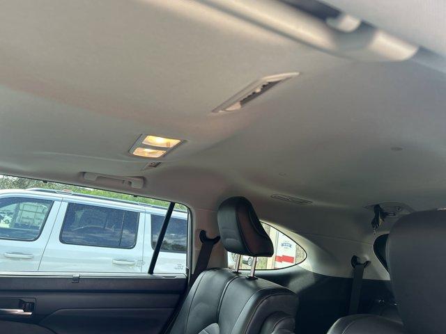 used 2021 Toyota Highlander car, priced at $30,714