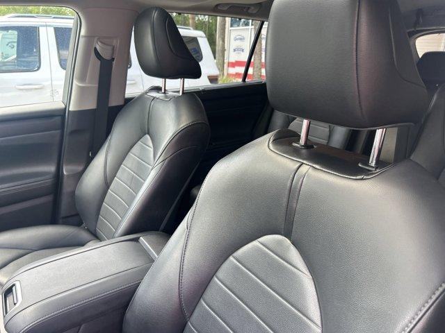 used 2021 Toyota Highlander car, priced at $30,714