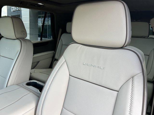 new 2025 GMC Yukon car, priced at $87,244