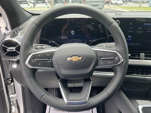 new 2025 Chevrolet Equinox car, priced at $26,496