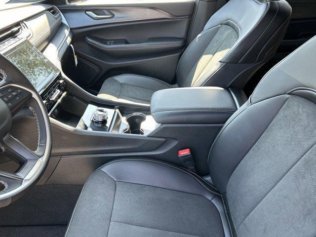 new 2025 Jeep Grand Cherokee L car, priced at $41,535