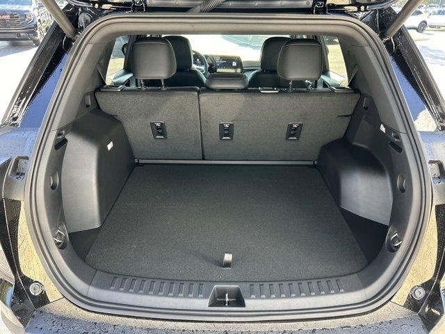 new 2026 Chevrolet Equinox car, priced at $31,670