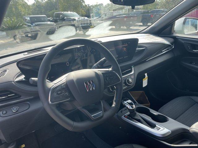 new 2025 Buick Envista car, priced at $23,733