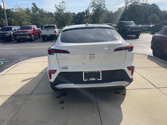 new 2025 Buick Envista car, priced at $23,733