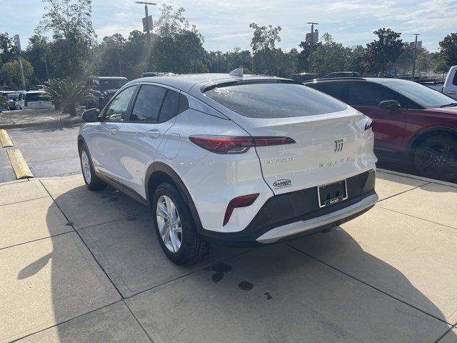 new 2025 Buick Envista car, priced at $23,733