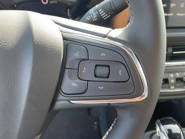 new 2025 Buick Envista car, priced at $23,733