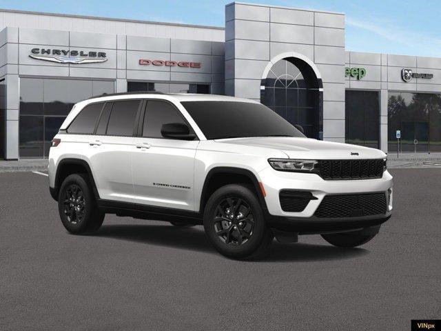 new 2025 Jeep Grand Cherokee car, priced at $44,135