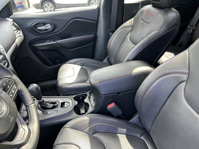 used 2019 Jeep Cherokee car, priced at $23,426