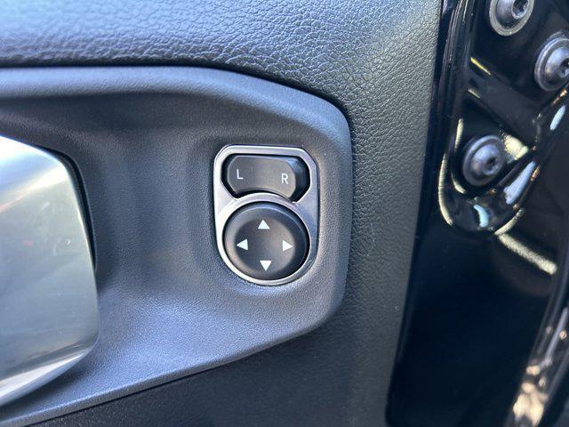 new 2025 Jeep Wrangler car, priced at $43,009