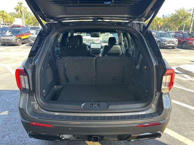 new 2025 Ford Explorer car, priced at $45,999