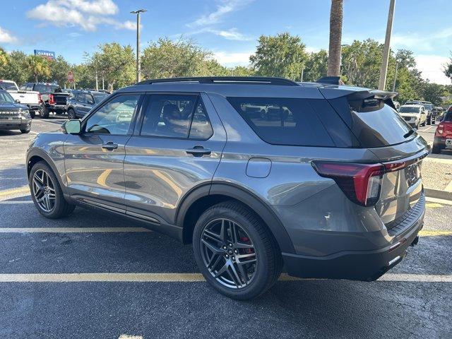new 2025 Ford Explorer car, priced at $45,999