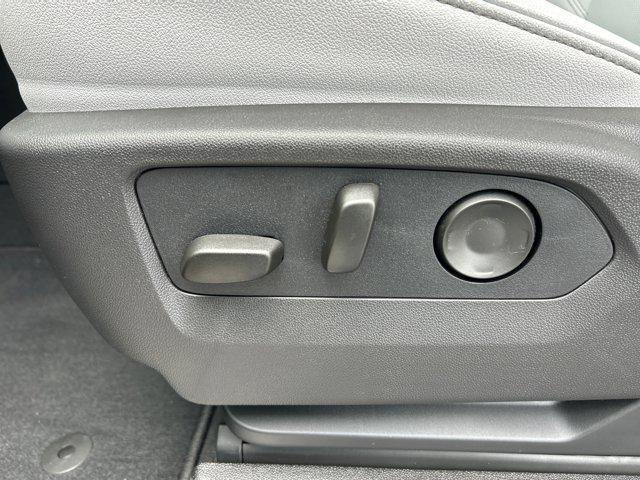 new 2025 Chevrolet Suburban car, priced at $72,279