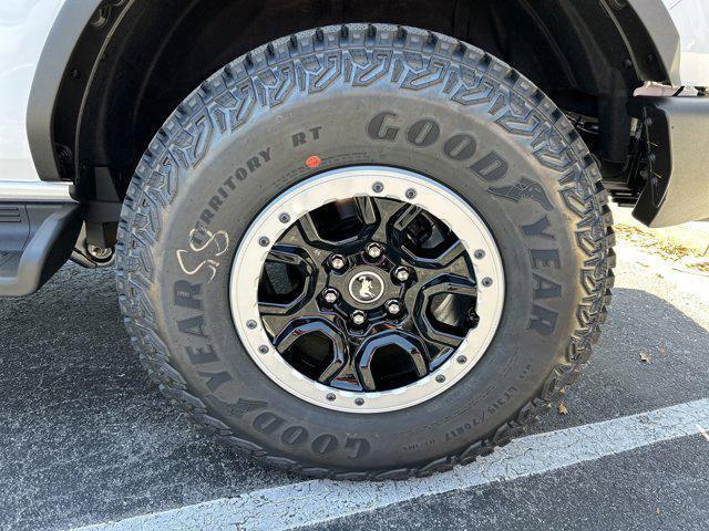 new 2025 Ford Bronco car