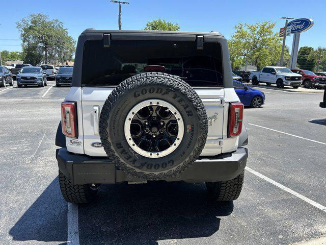 new 2025 Ford Bronco car