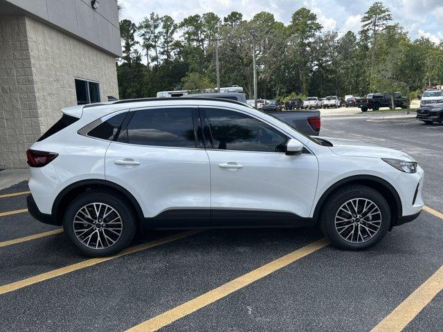 new 2025 Ford Escape car, priced at $32,214
